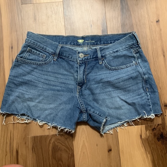 Old navy short bundle - Picture 5 of 7